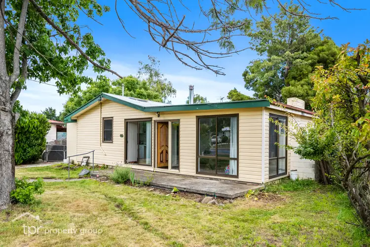 11 Tutton Avenue