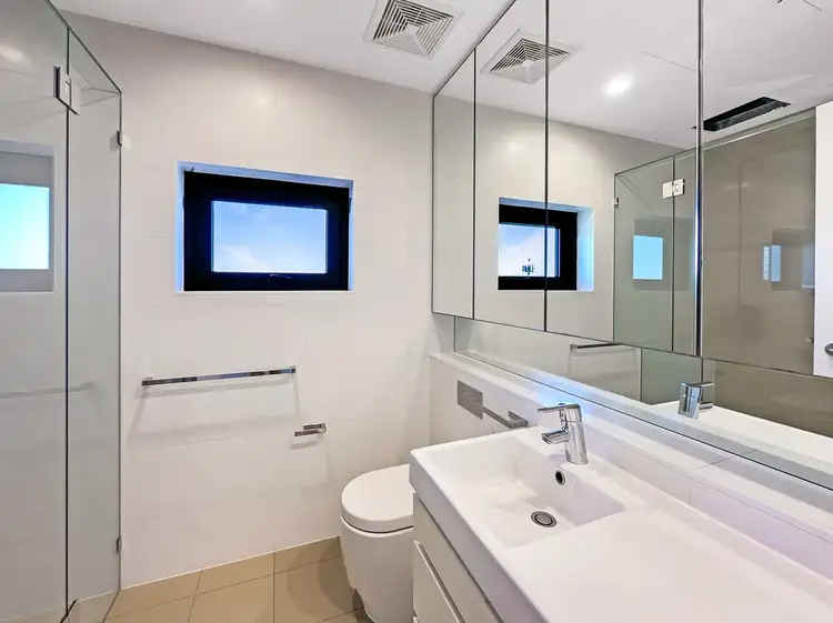Fifth view of Homely apartment listing, 37 Finnegan Street, Hamilton QLD 4007