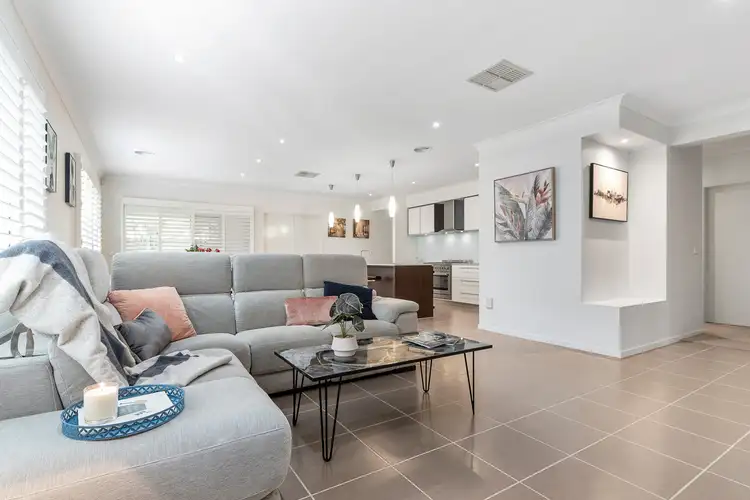 Fourth view of Homely house listing, 21/2 Barton Drive, Sandhurst VIC 3977