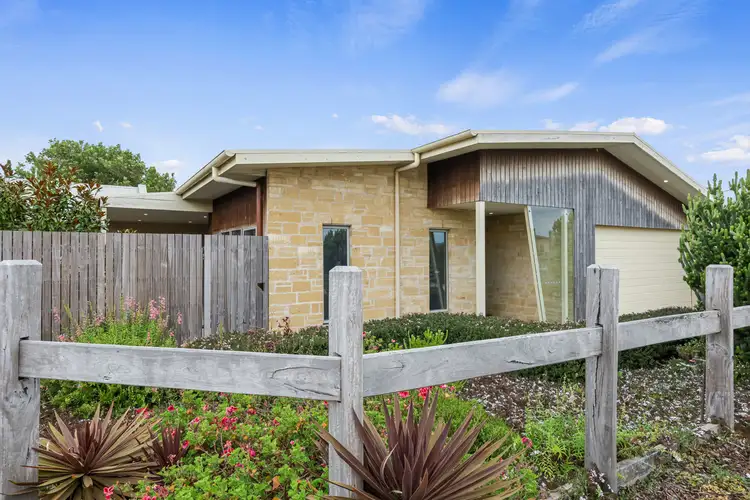 Main view of Homely unit listing, 2/16 Flaxman Street, Warrnambool VIC 3280