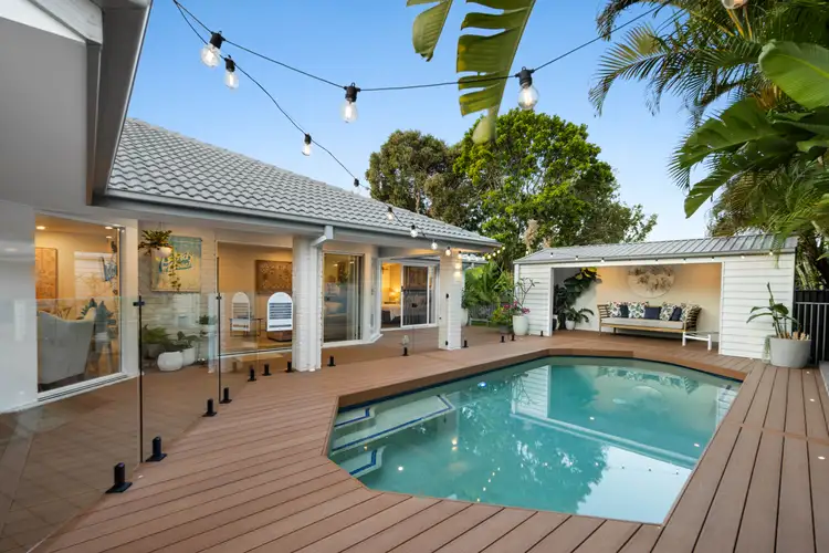 17 Denawen Street, Palm Beach QLD 4221