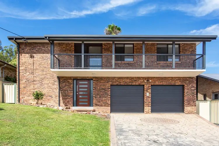 8 Holcombe Avenue, Narara NSW 2250