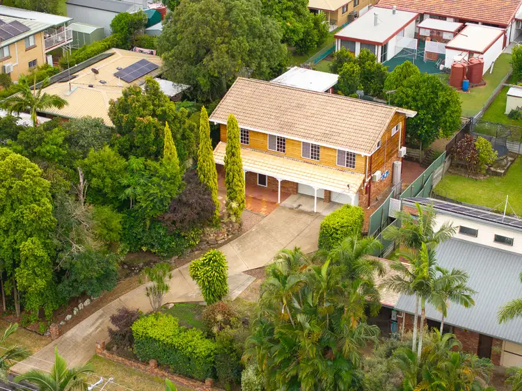 7 McKenzie Street