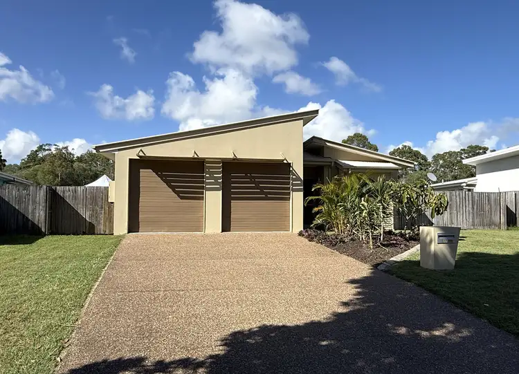 17 Longboard Street