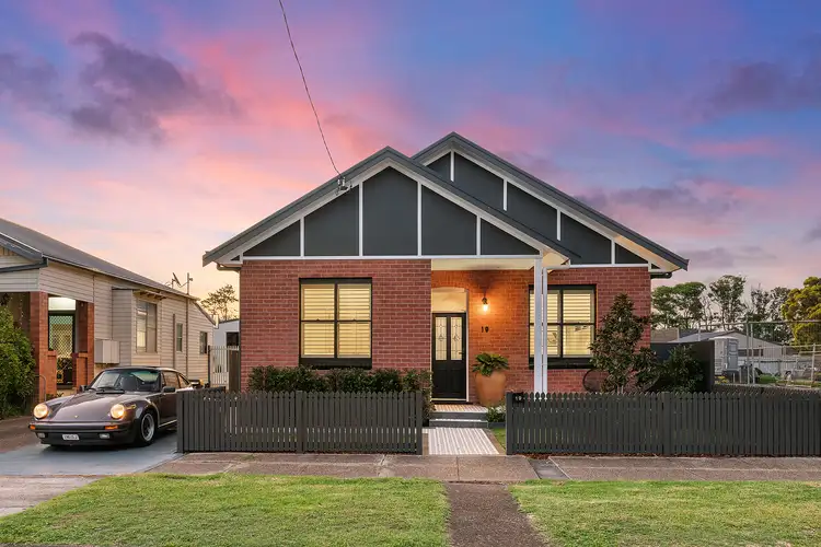 19 Mackie Avenue, New Lambton NSW 2305