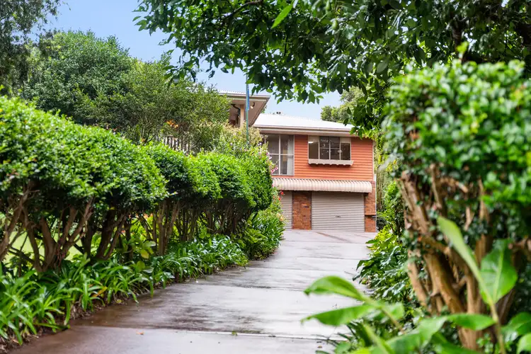 231-233 Rowbotham Street, Middle Ridge QLD 4350