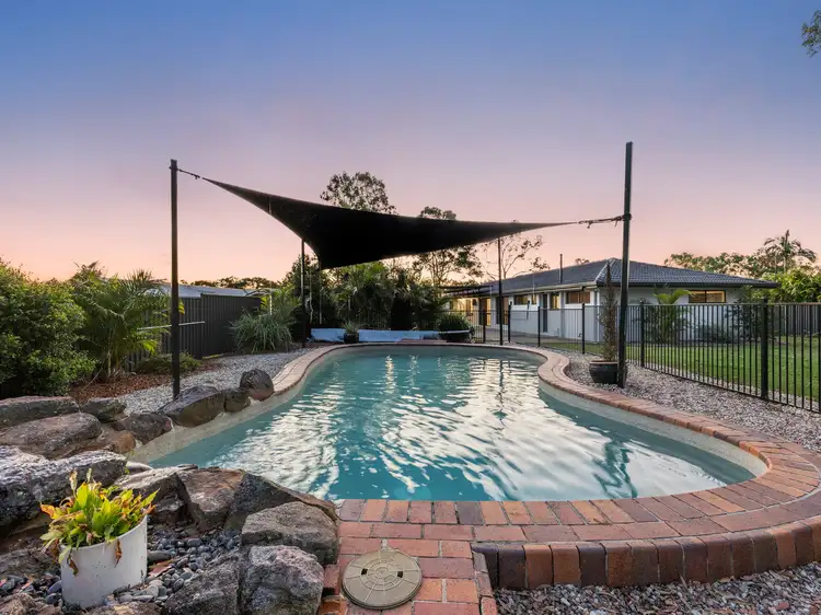 17 Hood Street, Karalee QLD 4306