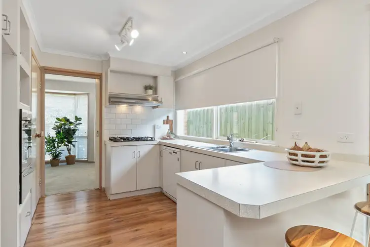 Sixth view of Homely house listing, 17 Deborah Court, Skye VIC 3977