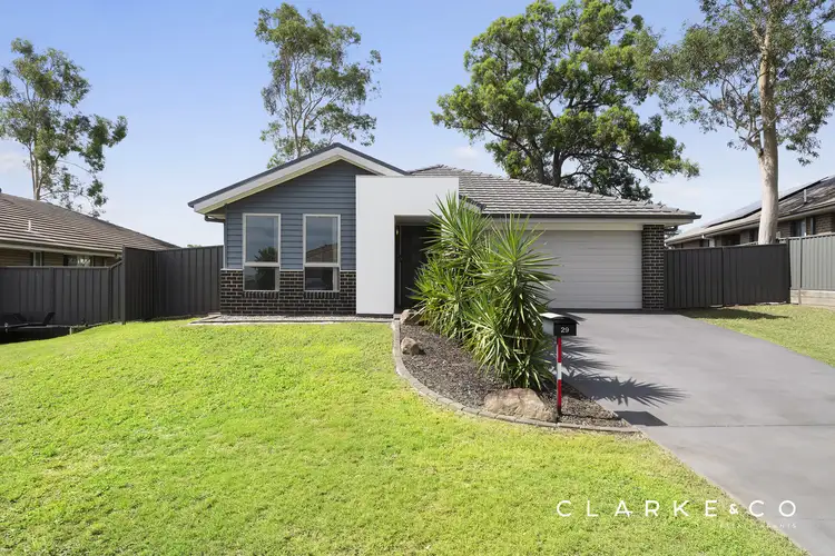 29 Glen Close, Heddon Greta NSW 2321