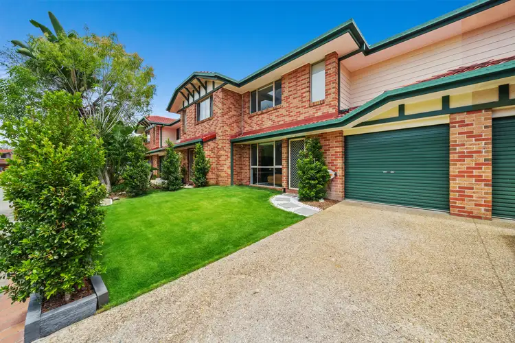 3/75 brown Street, Labrador QLD 4215