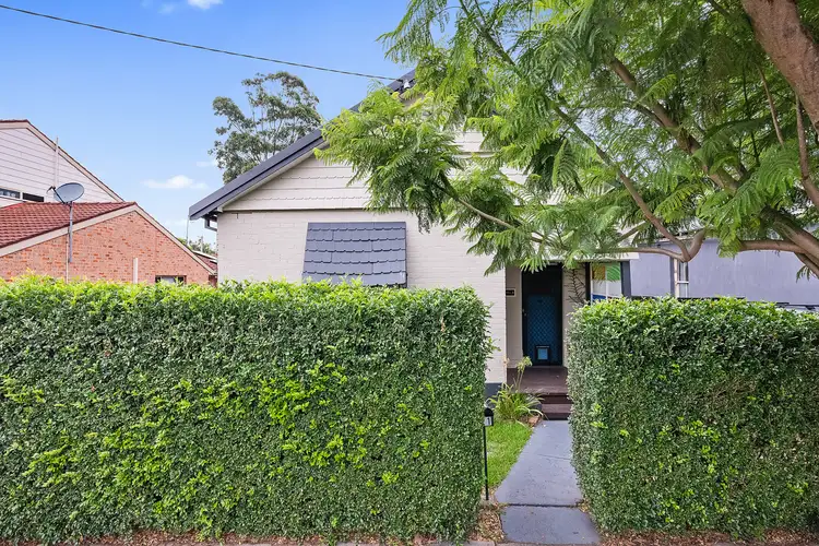 21 Sunderland Street, Mayfield NSW 2304