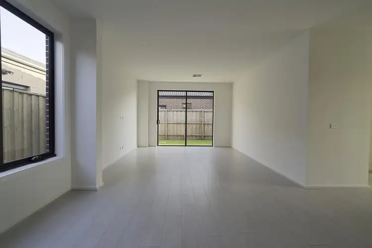 Fifth view of Homely house listing, 2 Jum Way, Donnybrook VIC 3064