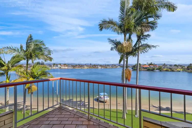 10/29 Duet Drive, Mermaid Waters QLD 4218