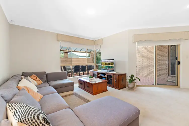 Fifth view of Homely house listing, 6 Higgins Place, Mount Nasura WA 6112