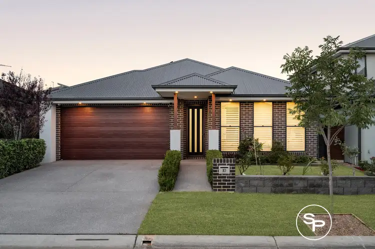 10 Law Crescent, Oran Park NSW 2570