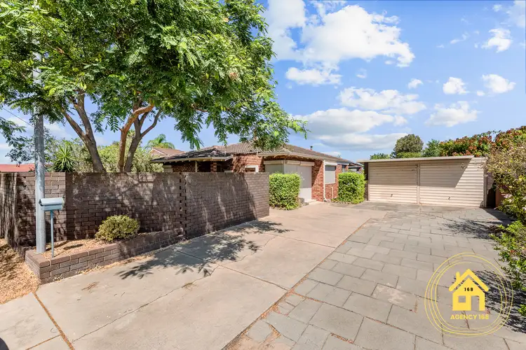 14 Meadowbrook Drive