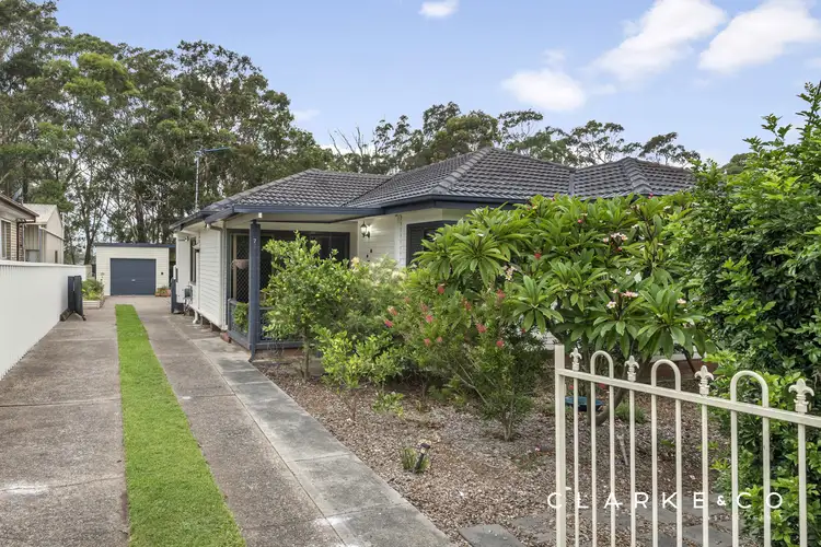 77 Pasedena Crescent, Beresfield NSW 2322