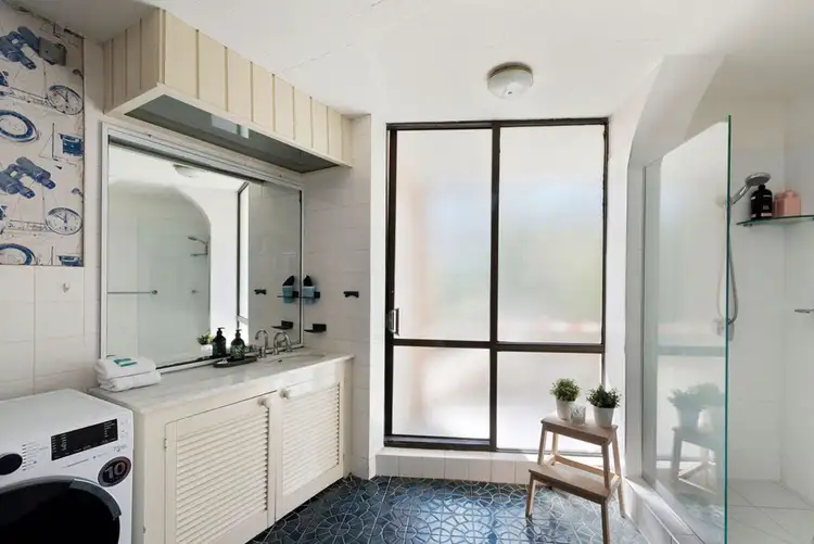 Fifth view of Homely unit listing, 5/13 Esplanade Headland, Kings Beach QLD 4551
