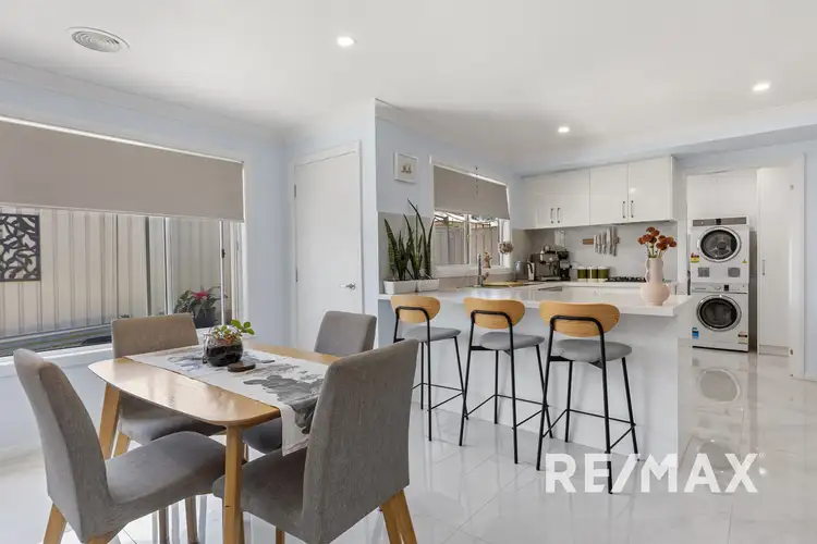 Fifth view of Homely townhouse listing, 2/37 Waratah Street, Junee NSW 2663