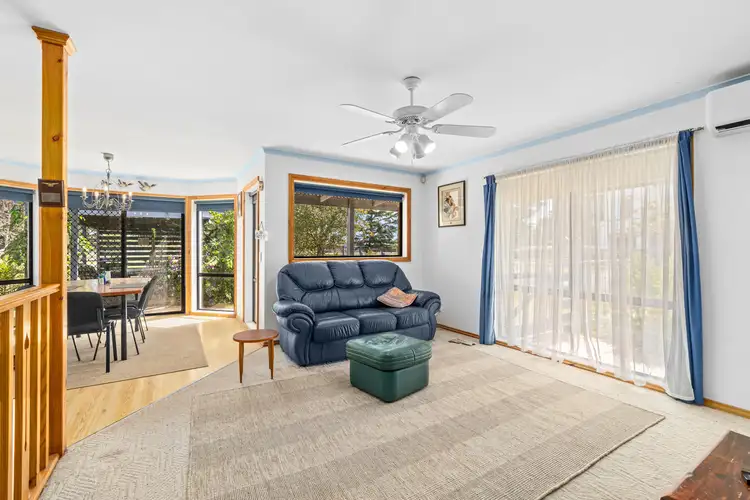 Sixth view of Homely house listing, 2 Greenaway Court, Sale VIC 3850