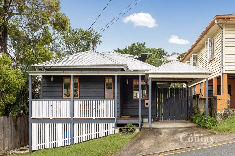 15 Mannion Street, Red Hill QLD 4059