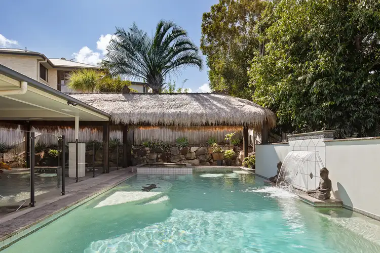 4 Meilland Court, Eatons Hill QLD 4037