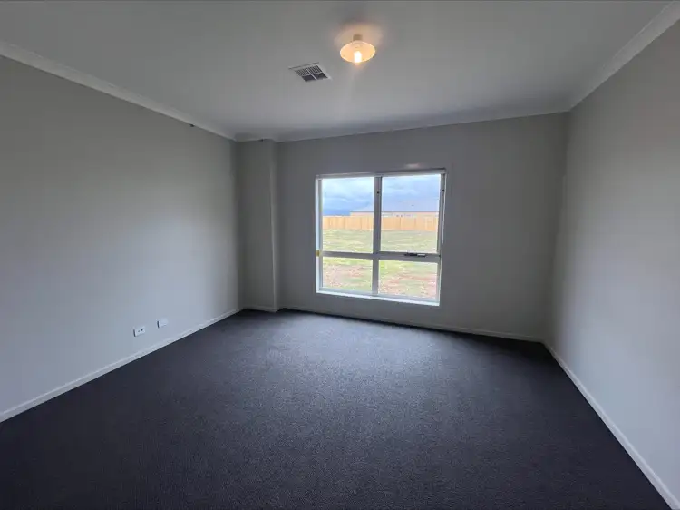 Fifth view of Homely house listing, 9 George Albert Drive, Traralgon VIC 3844