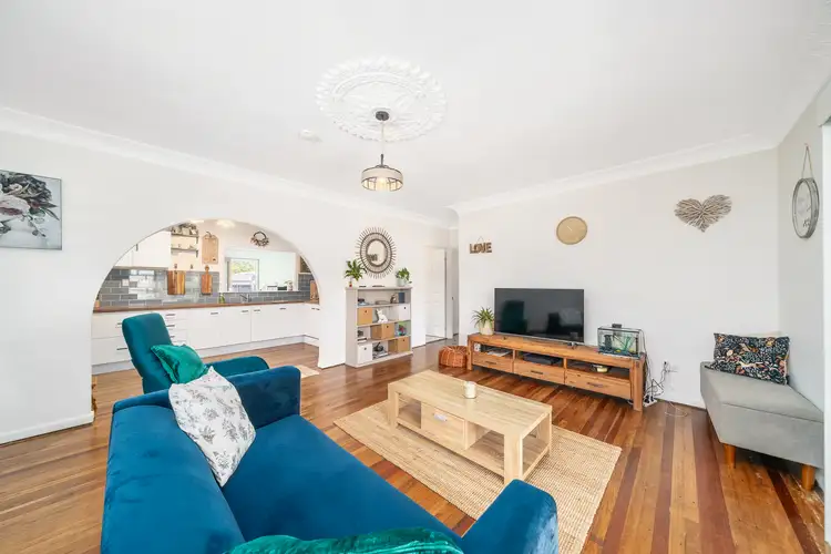 Fifth view of Homely house listing, 10 Tainton Street, Clontarf QLD 4019