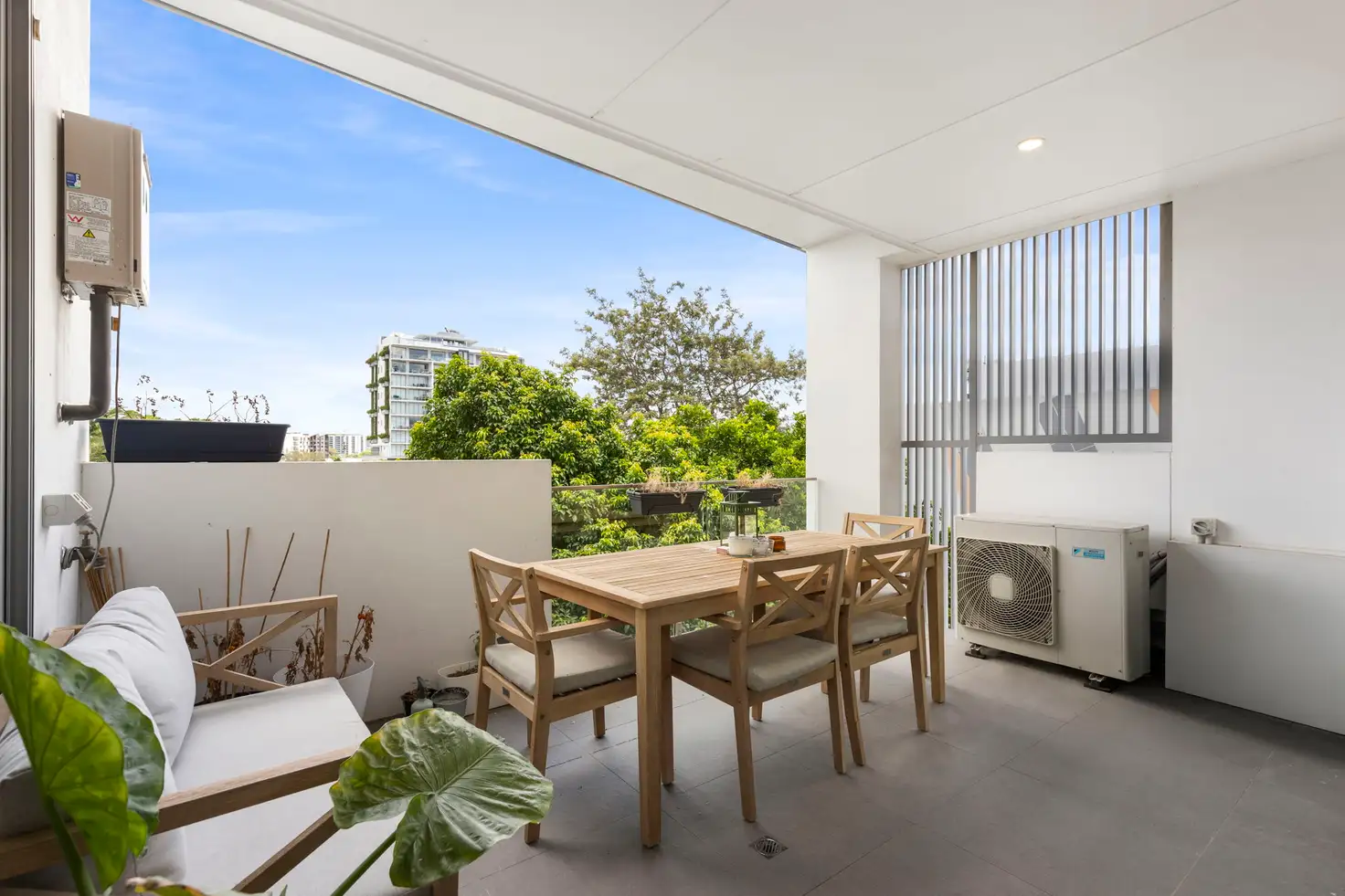 Main view of Homely apartment listing, 304/14 Brereton Street, South Brisbane QLD 4101