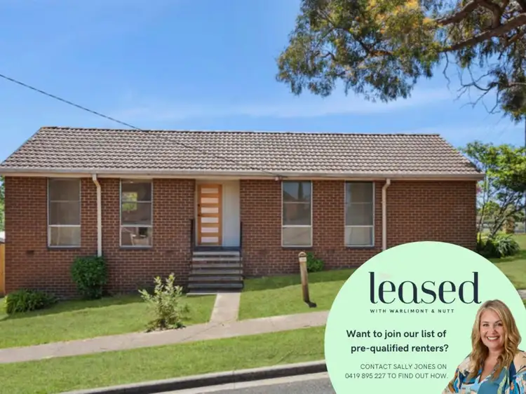15 Melinga Crescent