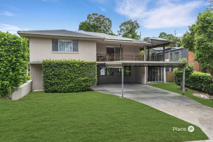 8 Olive Grove, Balmoral QLD 4171