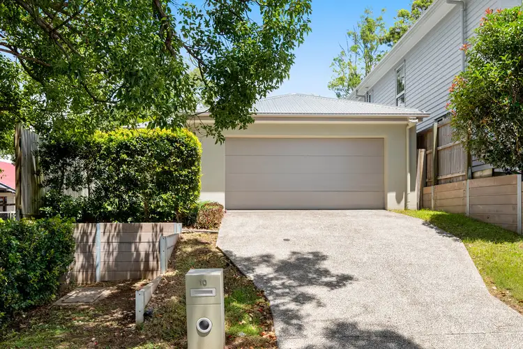 10 Vorneen Lane, Mitchelton QLD 4053