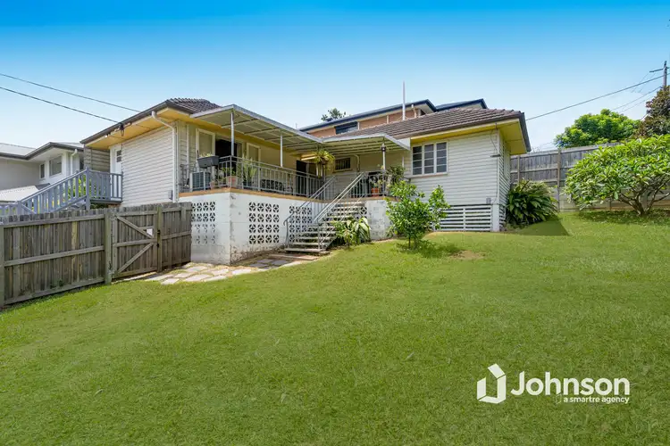 44 Eric Road, Holland Park QLD 4121