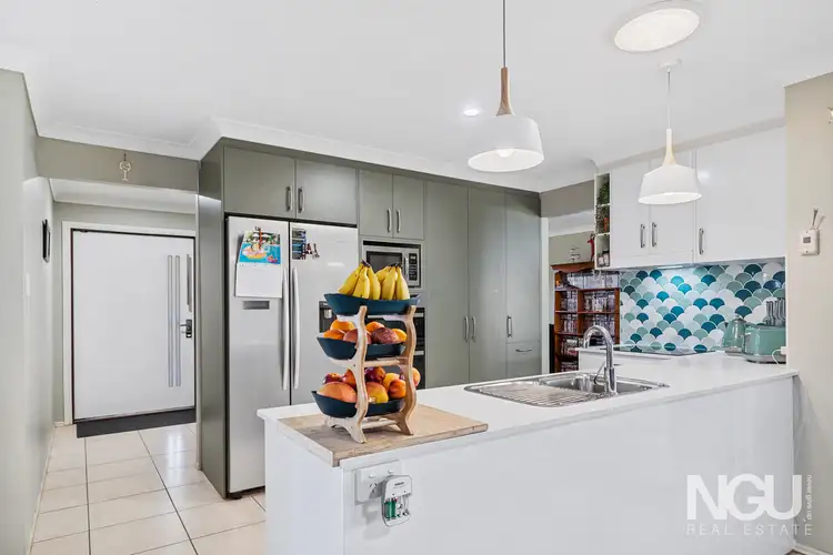 Second view of Homely house listing, 7 Elki Court, Marsden QLD 4132