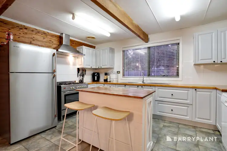 Fifth view of Homely house listing, 4 Seaview Road, Cockatoo VIC 3781