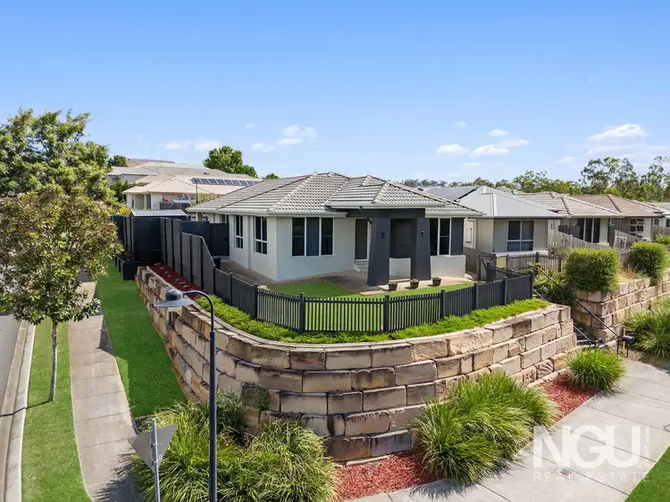 44 Sovereign Drive, Deebing Heights QLD 4306