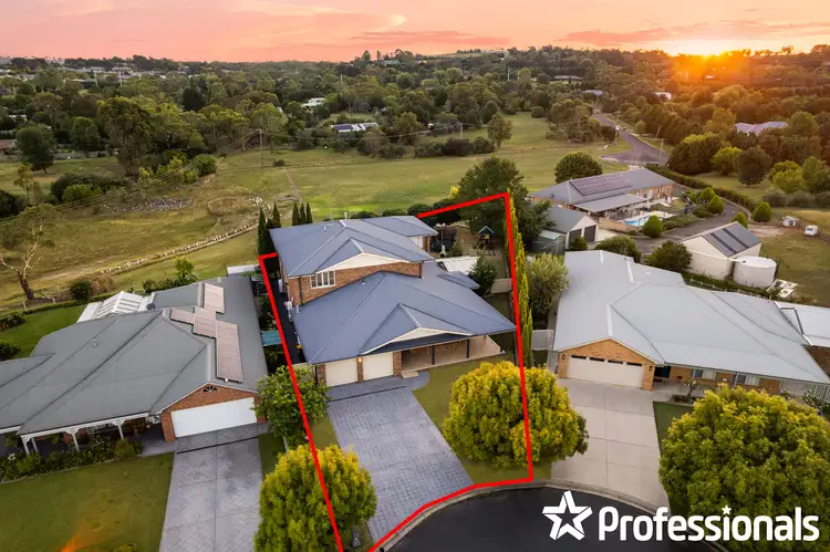 Fourth view of Homely house listing, 6 Gleneagles Close, Robin Hill NSW 2795