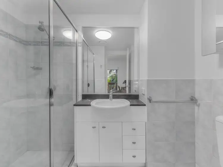 Sixth view of Homely apartment listing, 7/165 Main Street, Kangaroo Point QLD 4169
