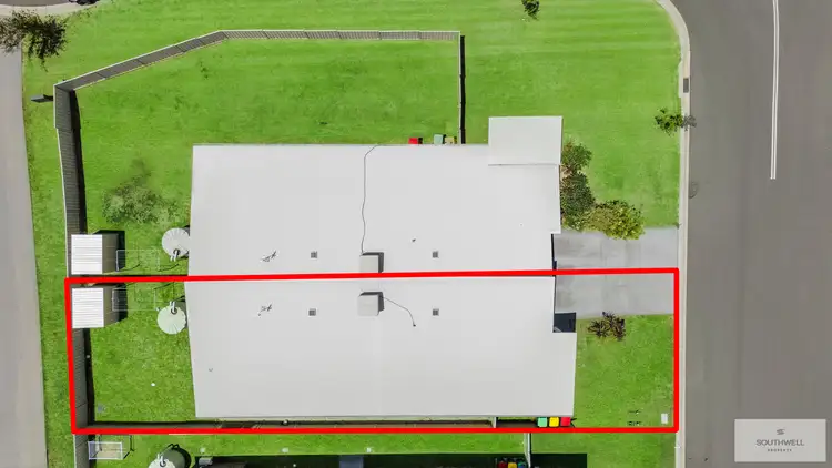 Second view of Homely unit listing, 1/15 Scarborough Close, Tamworth NSW 2340