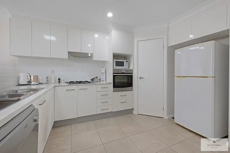 Sixth view of Homely unit listing, 1/15 Scarborough Close, Tamworth NSW 2340