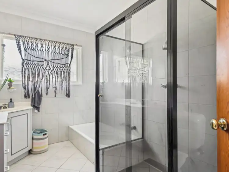 Sixth view of Homely house listing, 10 Lillimur Avenue, Morphett Vale SA 5162