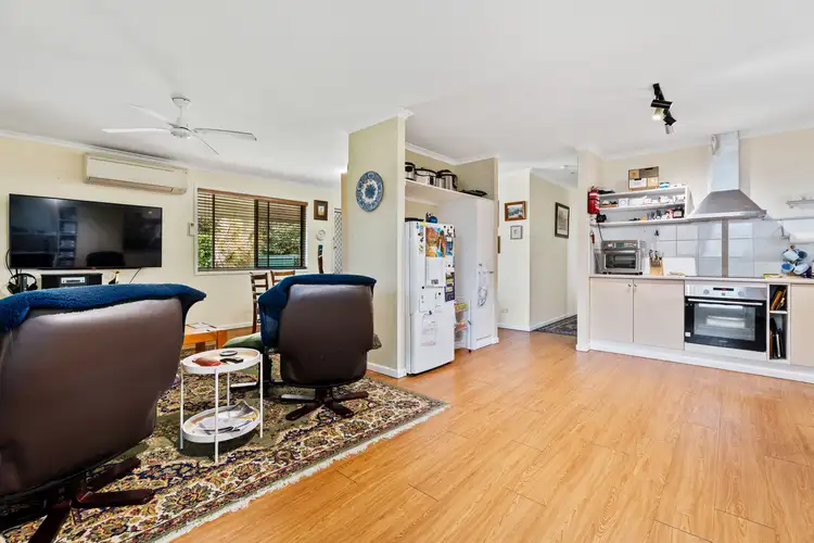Fifth view of Homely house listing, 4 Par Court, Urraween QLD 4655