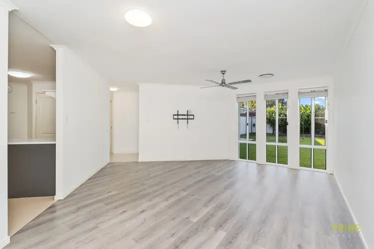 Fourth view of Homely house listing, 3 Maureen Court, Point Vernon QLD 4655