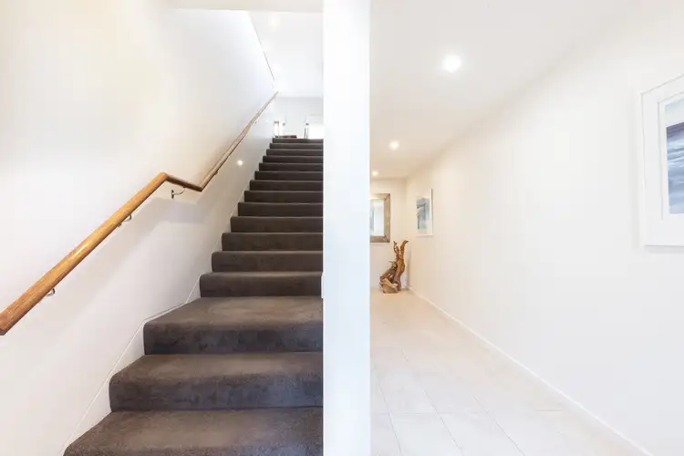 Fourth view of Homely house listing, 9 Roxburgh Court, Warrnambool VIC 3280