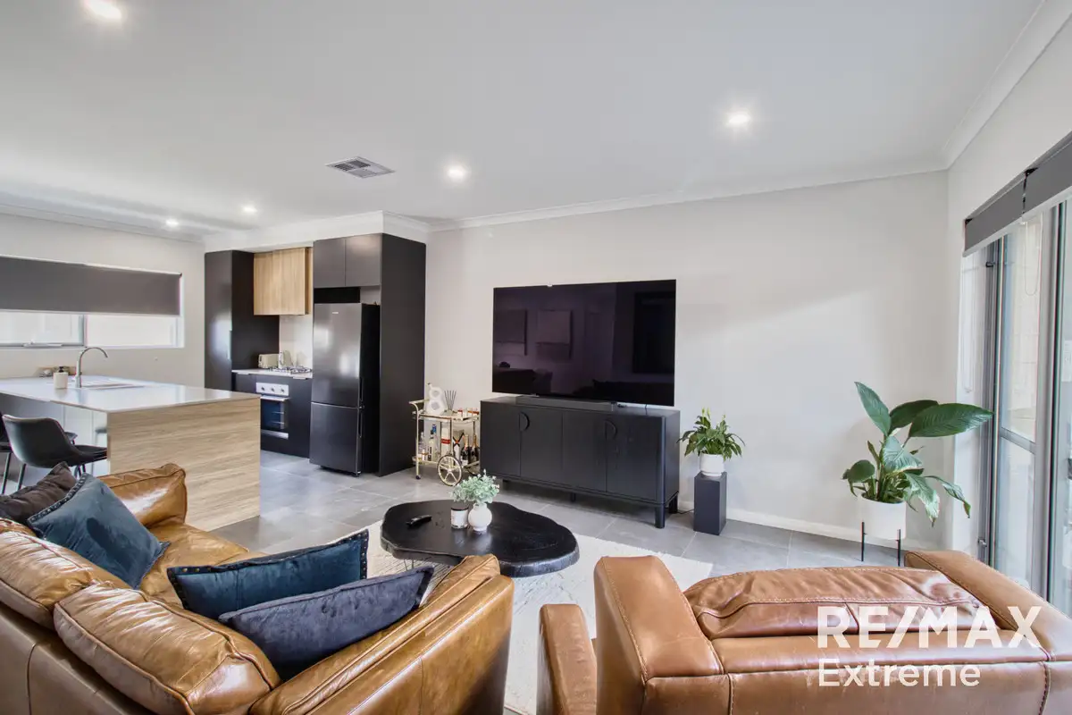 Main view of Homely townhouse listing, 26 Eugenes Loop, Tapping WA 6065