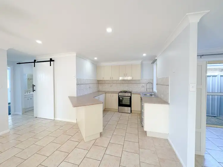 20 Lady Nelson Place