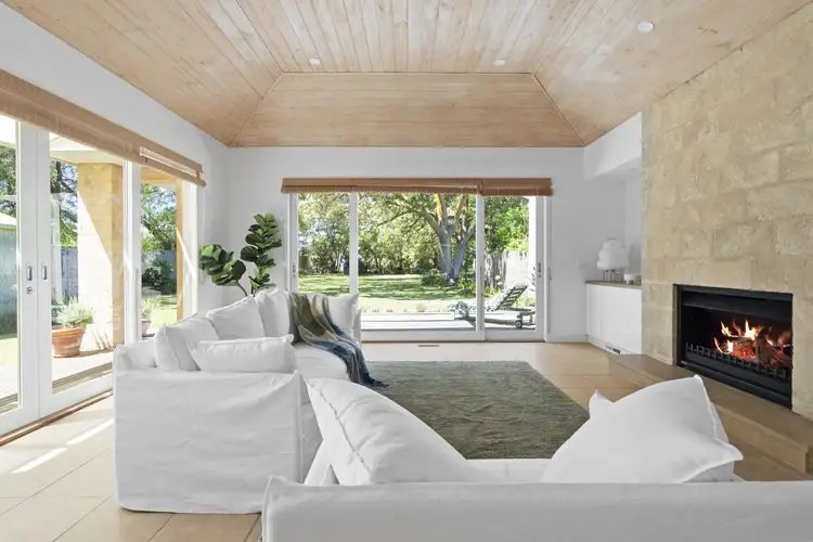 37 Salonika Street, Sorrento VIC 3943