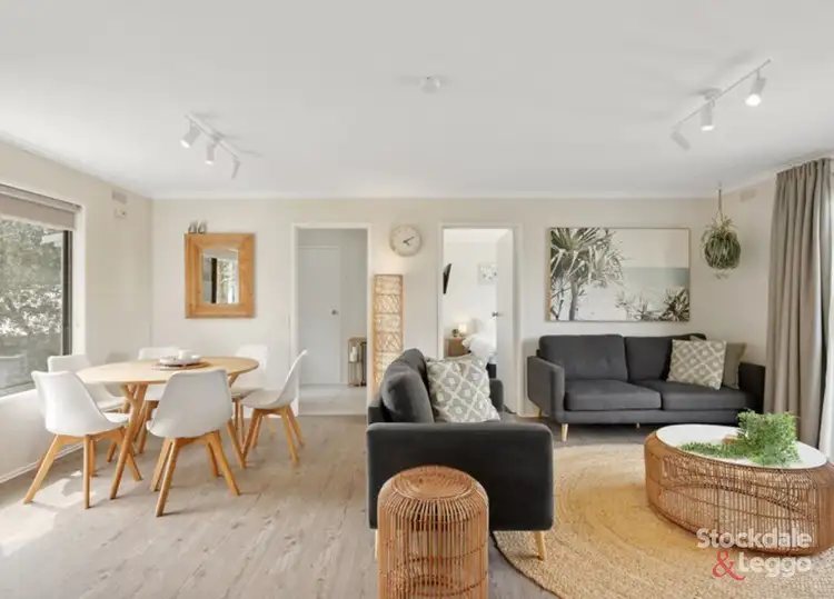 5 Outlook Drive, Cowes VIC 3922