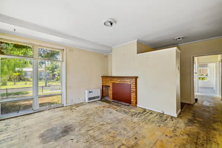 Fifth view of Homely house listing, 14 Bergen Crescent, Sale VIC 3850
