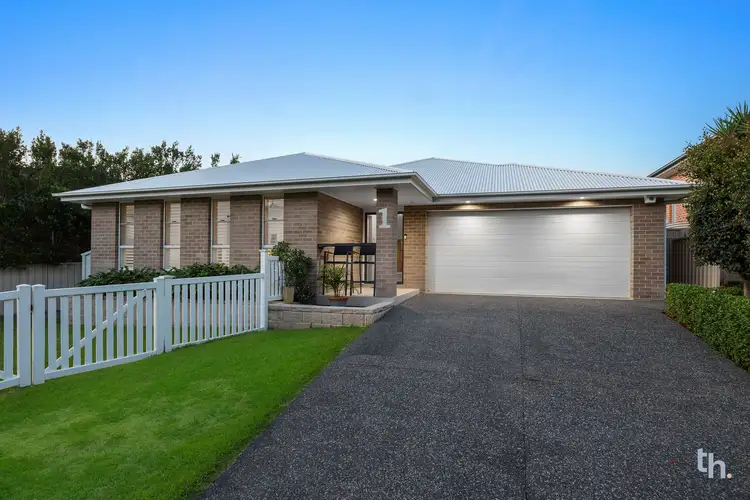 1 Nithsdle Street, Cameron Park NSW 2285